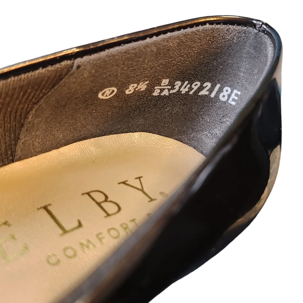 Vintage Selby Molly Black Patent Leather Heels Made in USA Size 8.5B